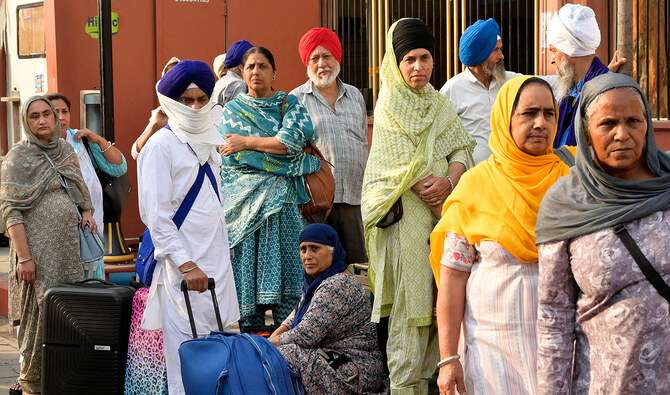 Pakistan issues over 3,000 visas to Indian Sikhs to attend Guru Nanak Jayanti celebrations