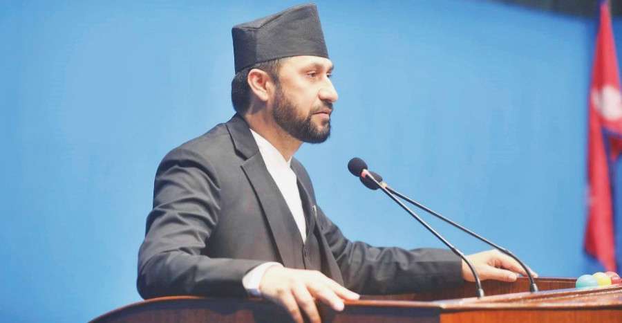 रबि लामिछानेका बन्दी प्रत्यक्षीकरणको मुद्दा फेरी 'हेर्न नभ्याइने'मा